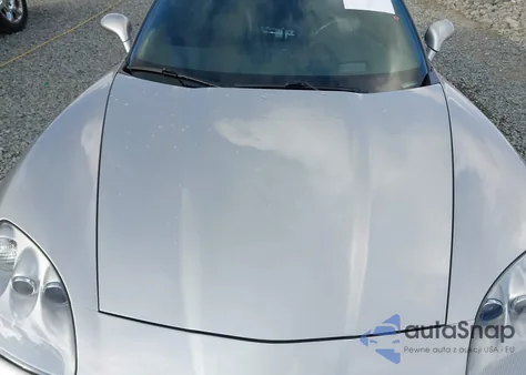 2005 Chevrolet Corvette из США, поврежденный, VIN 1G1YY24UX55111470